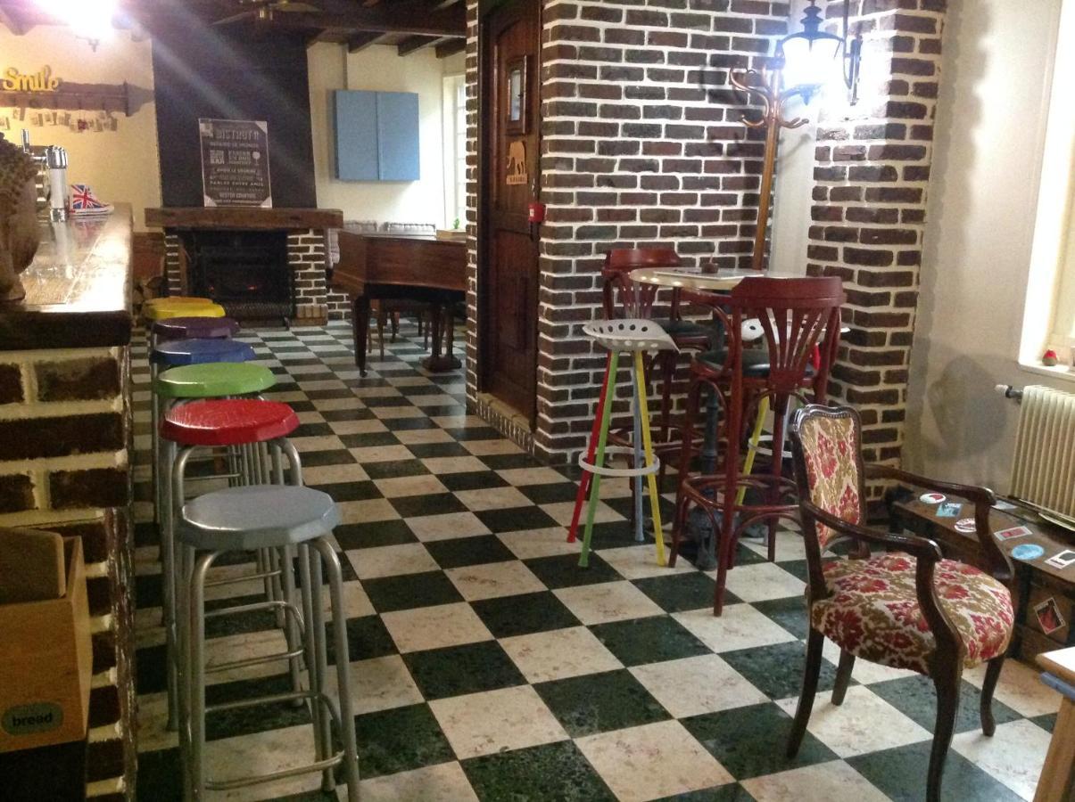 Auberge de l'Arc en Ciel Fauquembergues Buitenkant foto